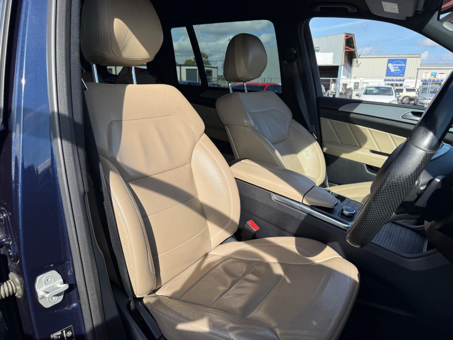 Used Mercedes-Benz GL Class 2015 for sale - 76953857: Photo 10