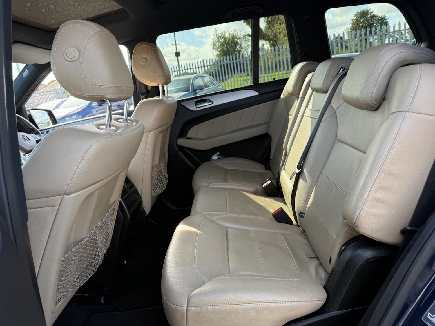 Used Mercedes-Benz GL Class 2015 for sale - 76953857: Photo 12