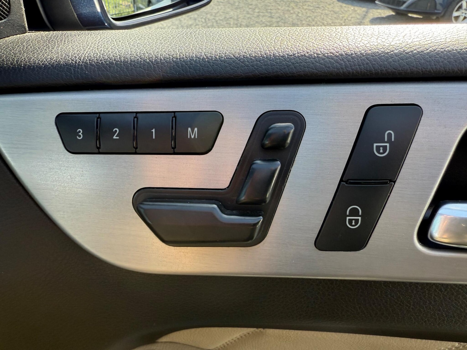 Used Mercedes-Benz GL Class 2015 for sale - 76953857: Photo 14