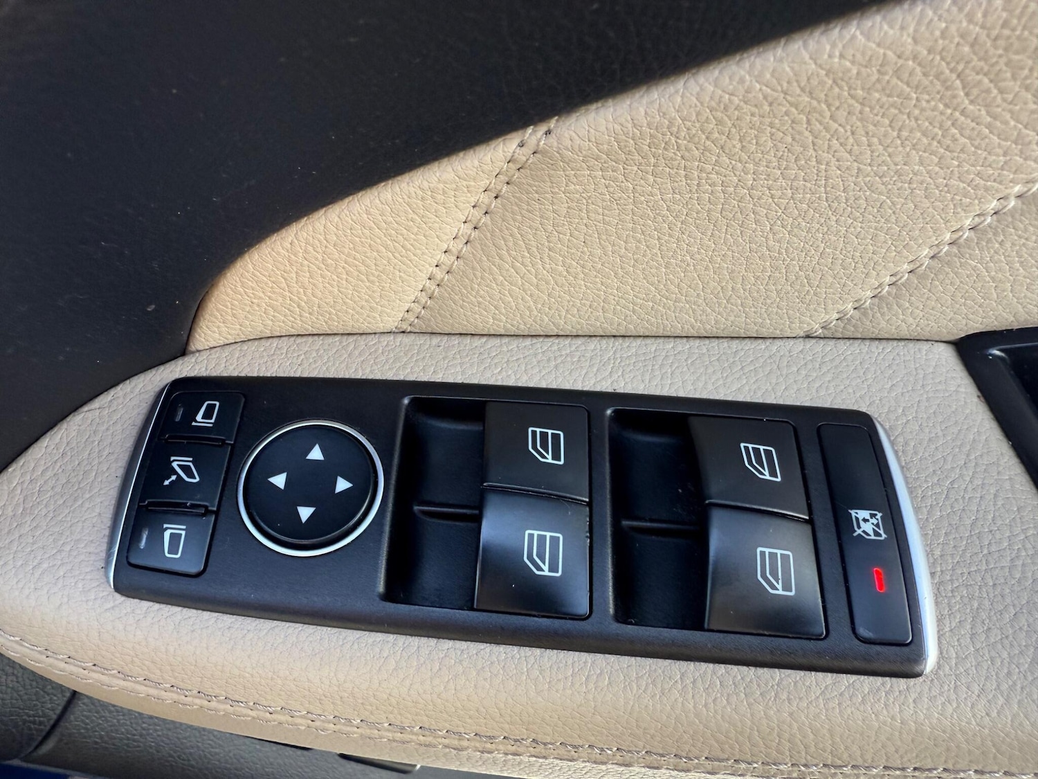 Used Mercedes-Benz GL Class 2015 for sale - 76953857: Photo 15