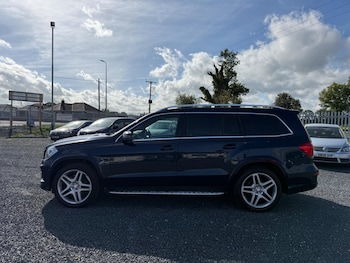 Used Mercedes-Benz GL Class 2015 for sale - 76953857: Photo