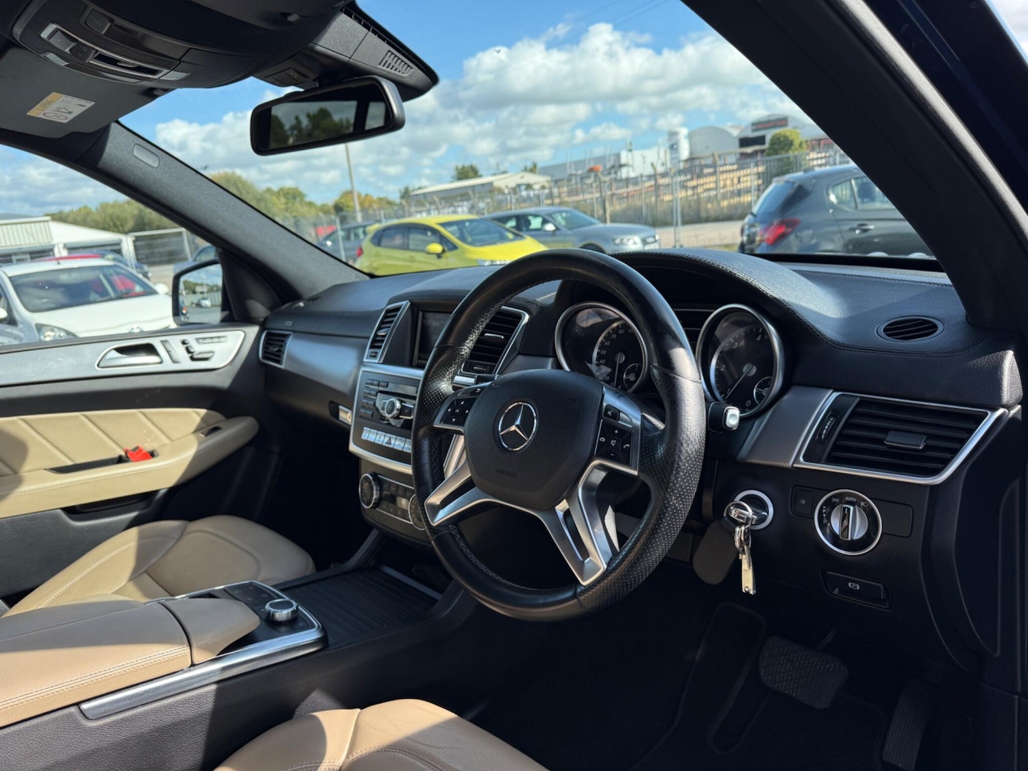 Used Mercedes-Benz GL Class 2015 for sale - 76953857: Photo 9