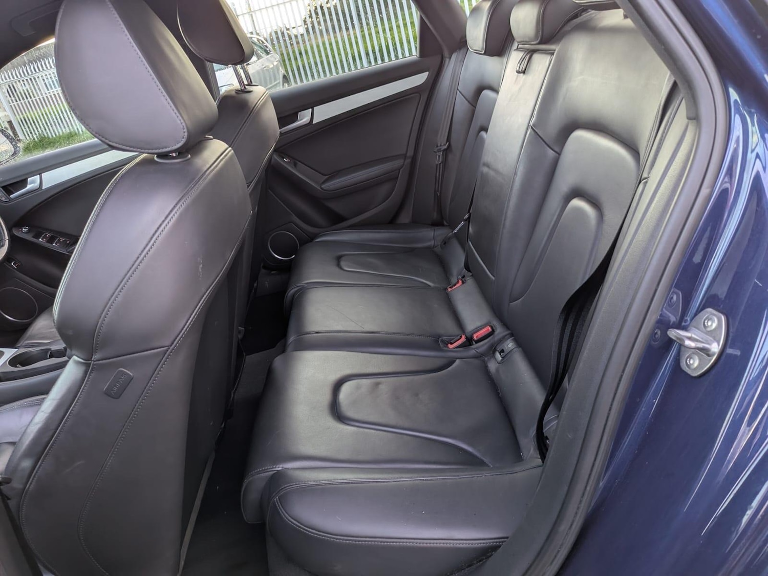 Used Audi A4 2013 for sale - 77018439: Photo 10