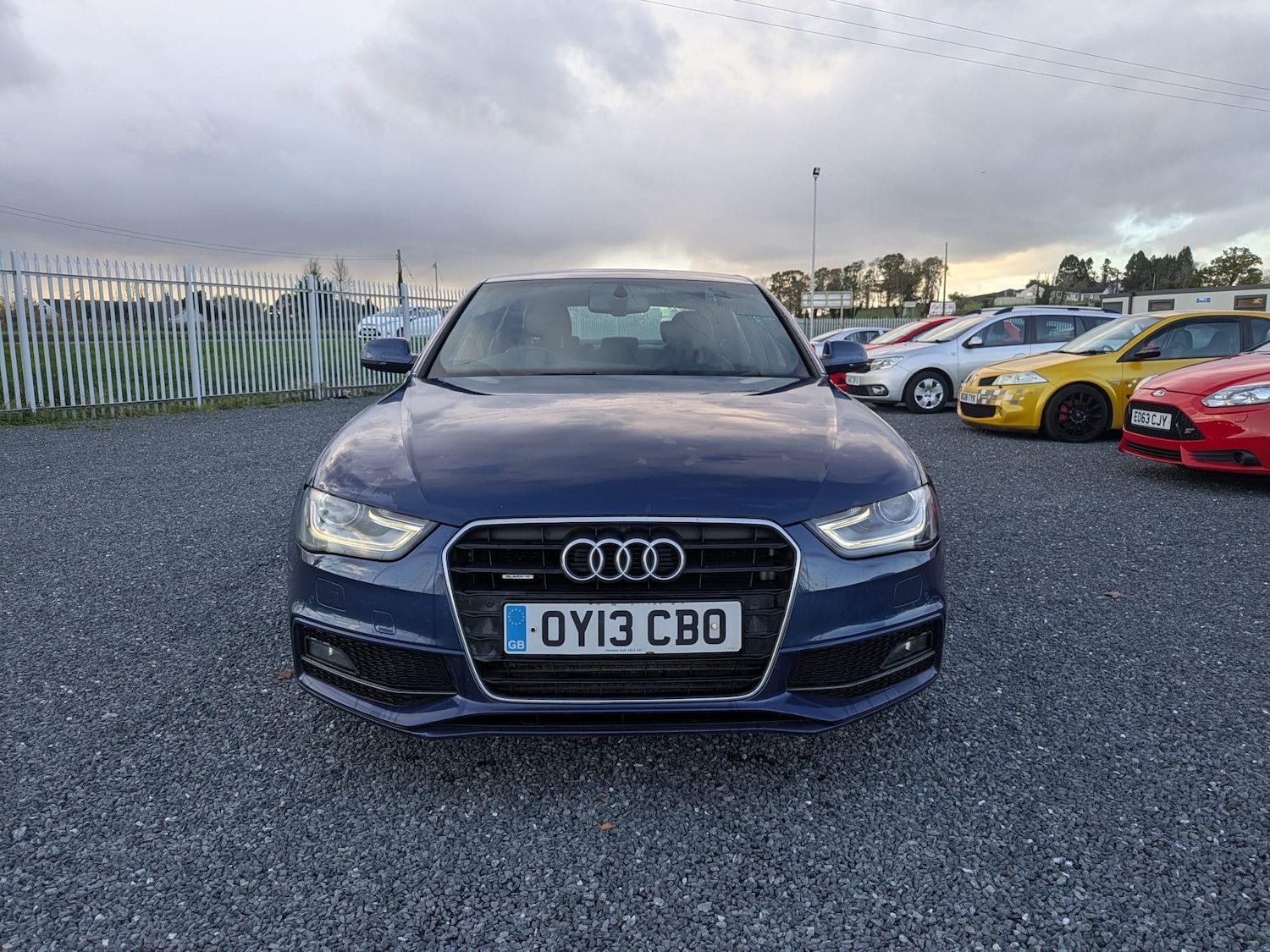 Used Audi A4 2013 for sale - 77018439: Photo 2