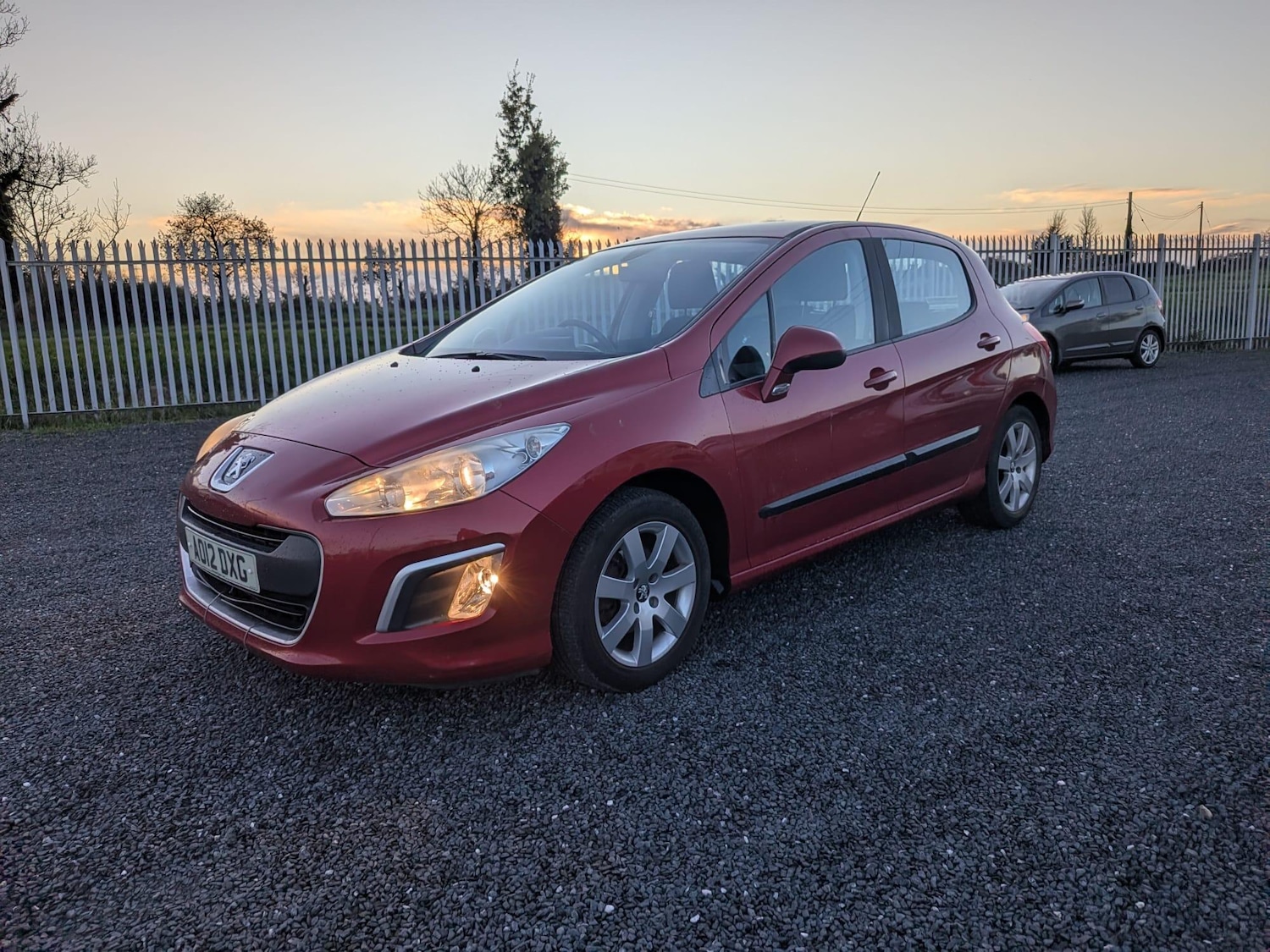 Used Peugeot 308 2012 for sale - 76953883: Photo 3