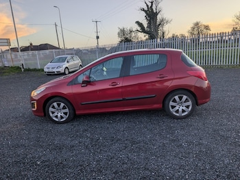 Used Peugeot 308 2012 for sale - 76953883: Photo