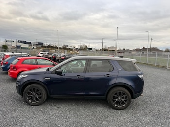 Used Land Rover Discovery Sport 2017 for sale - 77707502: Photo