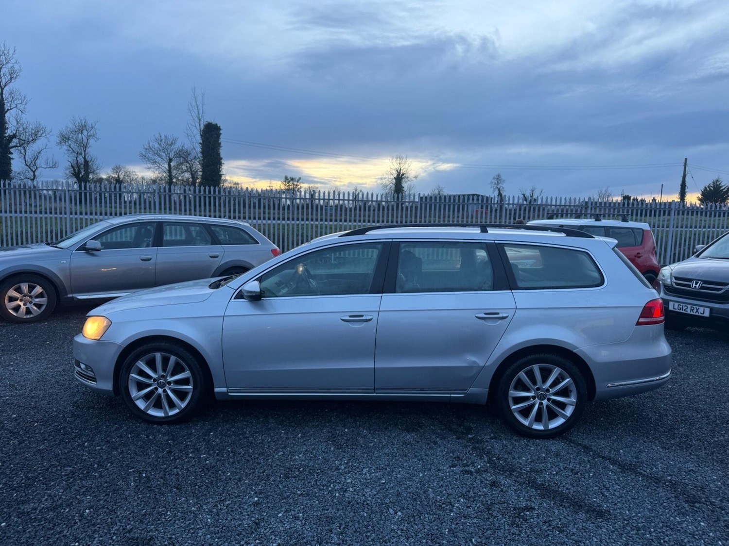 Used Volkswagen Passat 2014 for sale - 77276779: Photo 1