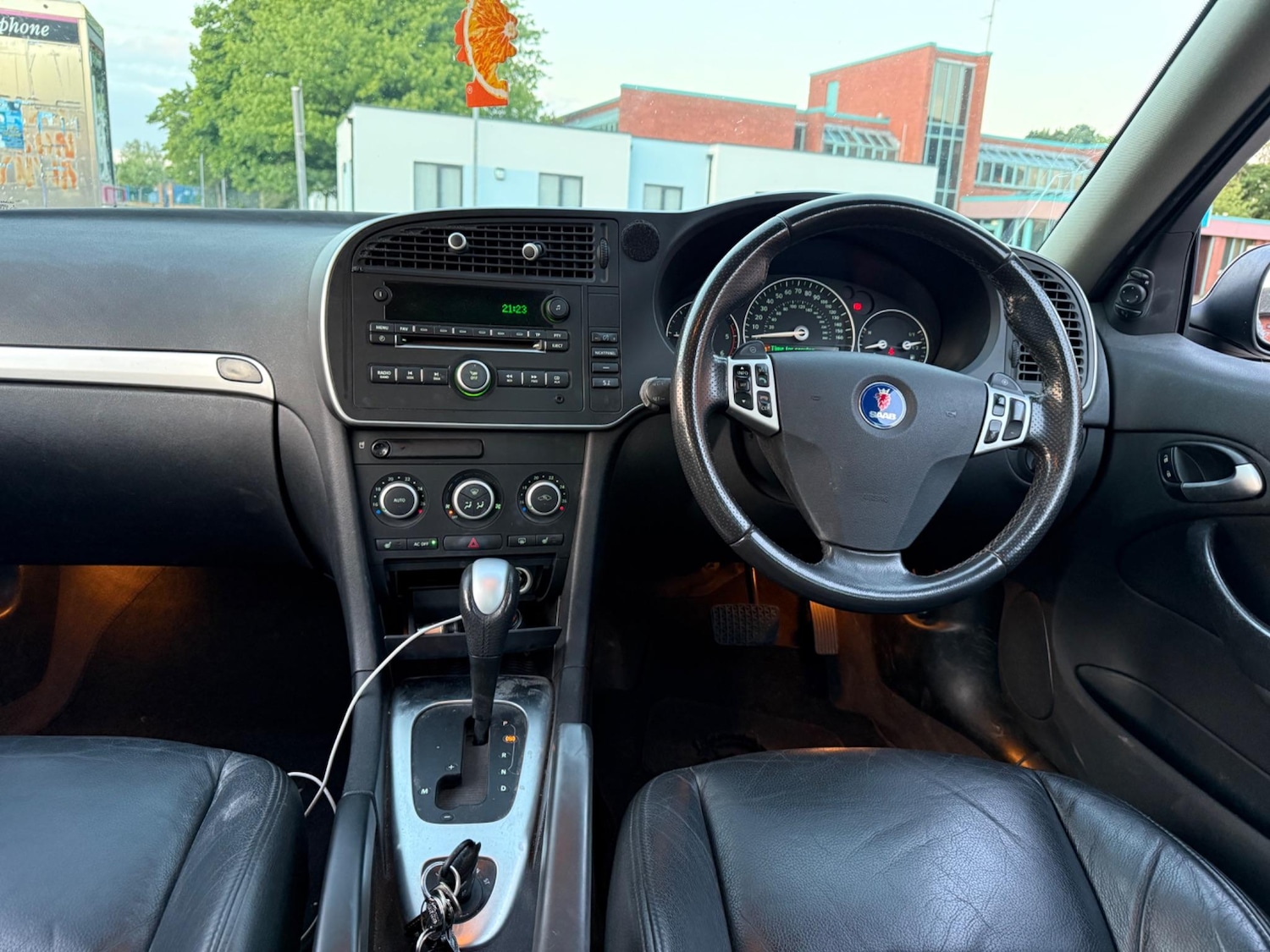 Used Saab 9-3 2009 for sale - 76953837: Photo 12