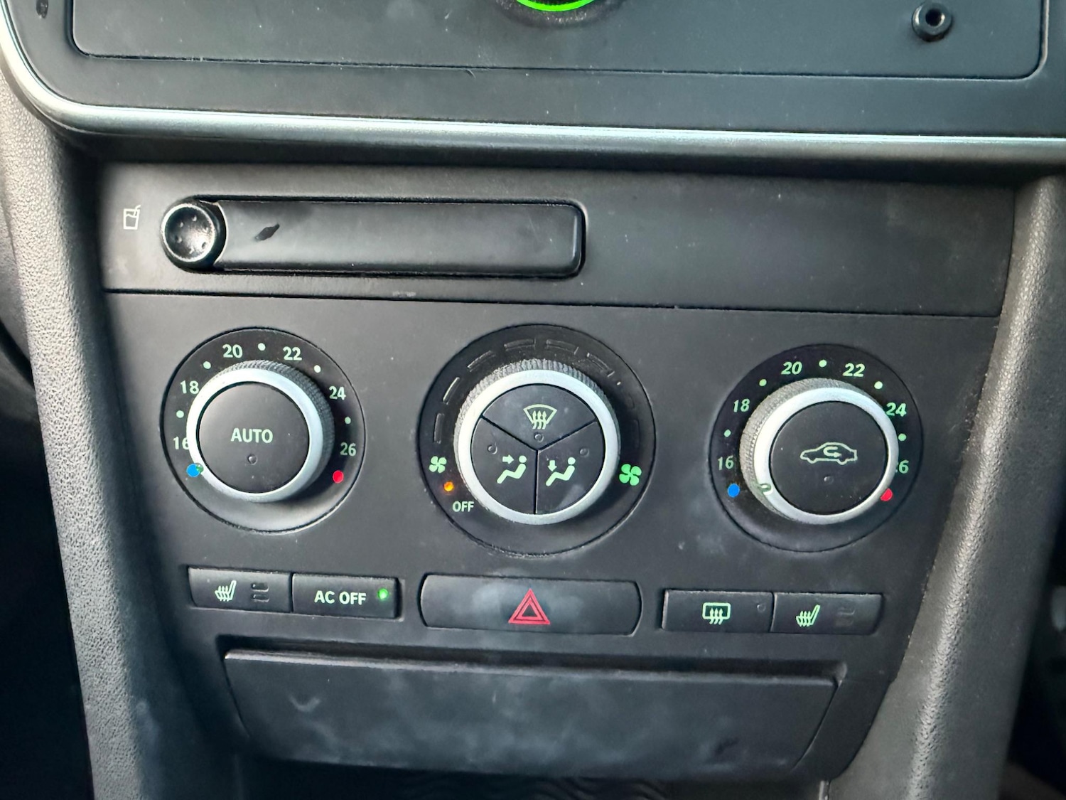 Used Saab 9-3 2009 for sale - 76953837: Photo 15