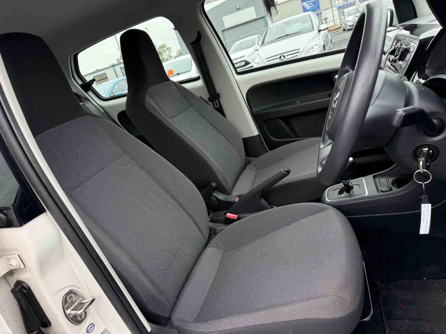 Used Volkswagen up! 2025 for sale - 76977993: Photo 10