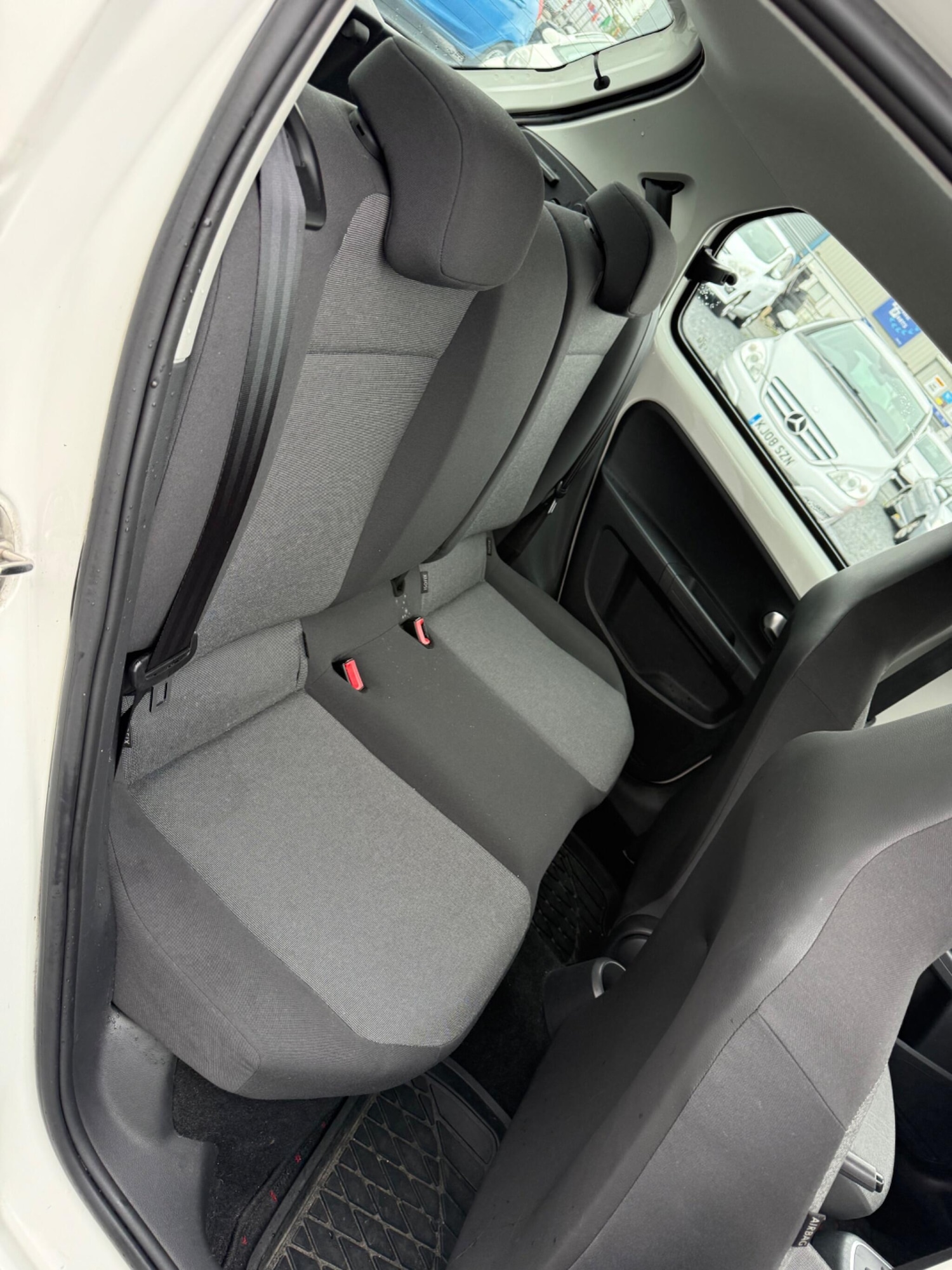 Used Volkswagen up! 2025 for sale - 76977993: Photo 12