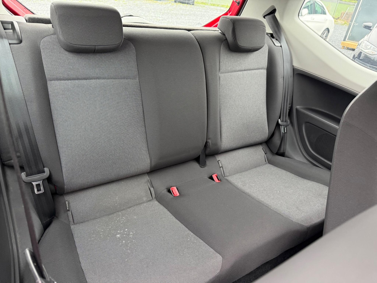 Used Volkswagen up! 2014 for sale - 76953864: Photo 12