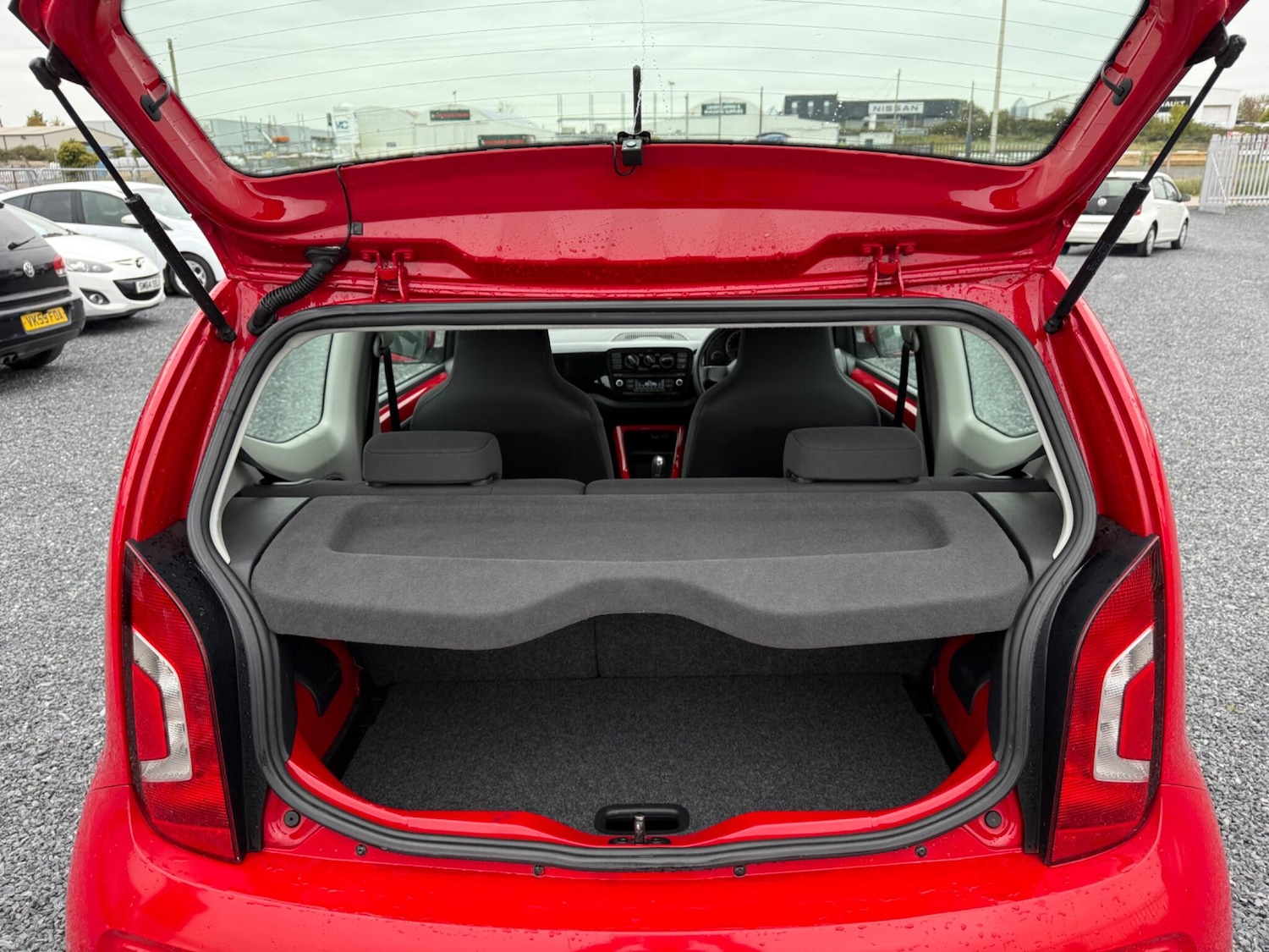 Used Volkswagen up! 2014 for sale - 76953864: Photo 15