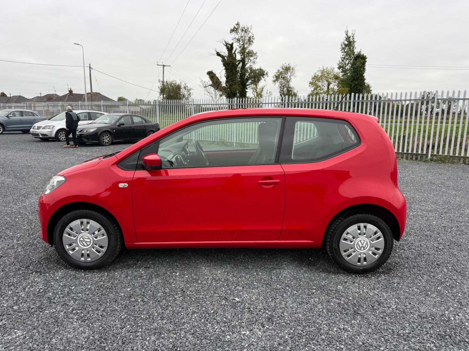 Used Volkswagen up! 2014 for sale - 76953864: Photo 4