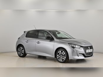 Peugeot - 208