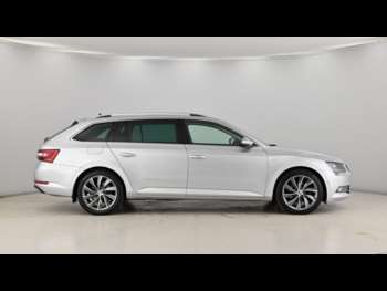 Used Skoda Superb 2017 for sale - 74835896: Photo