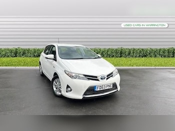 2014 (63) - 1.8 VVT-h Icon Hatchback 5dr Petrol Hybrid CVT Euro 5 (s/s) (136 ps)