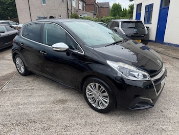 Used Peugeot 208 2017 for sale - 75538088: Photo