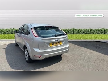 Used Ford Focus 2011 for sale - 75307110: Photo