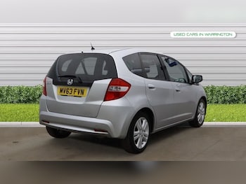 Used Honda Jazz 2013 for sale - 75896808: Photo