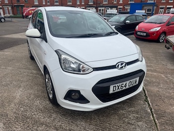Used Hyundai i10 2014 for sale - 75802303: Photo