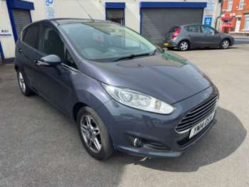 2014 (14) - 1.25 82 Zetec 5dr