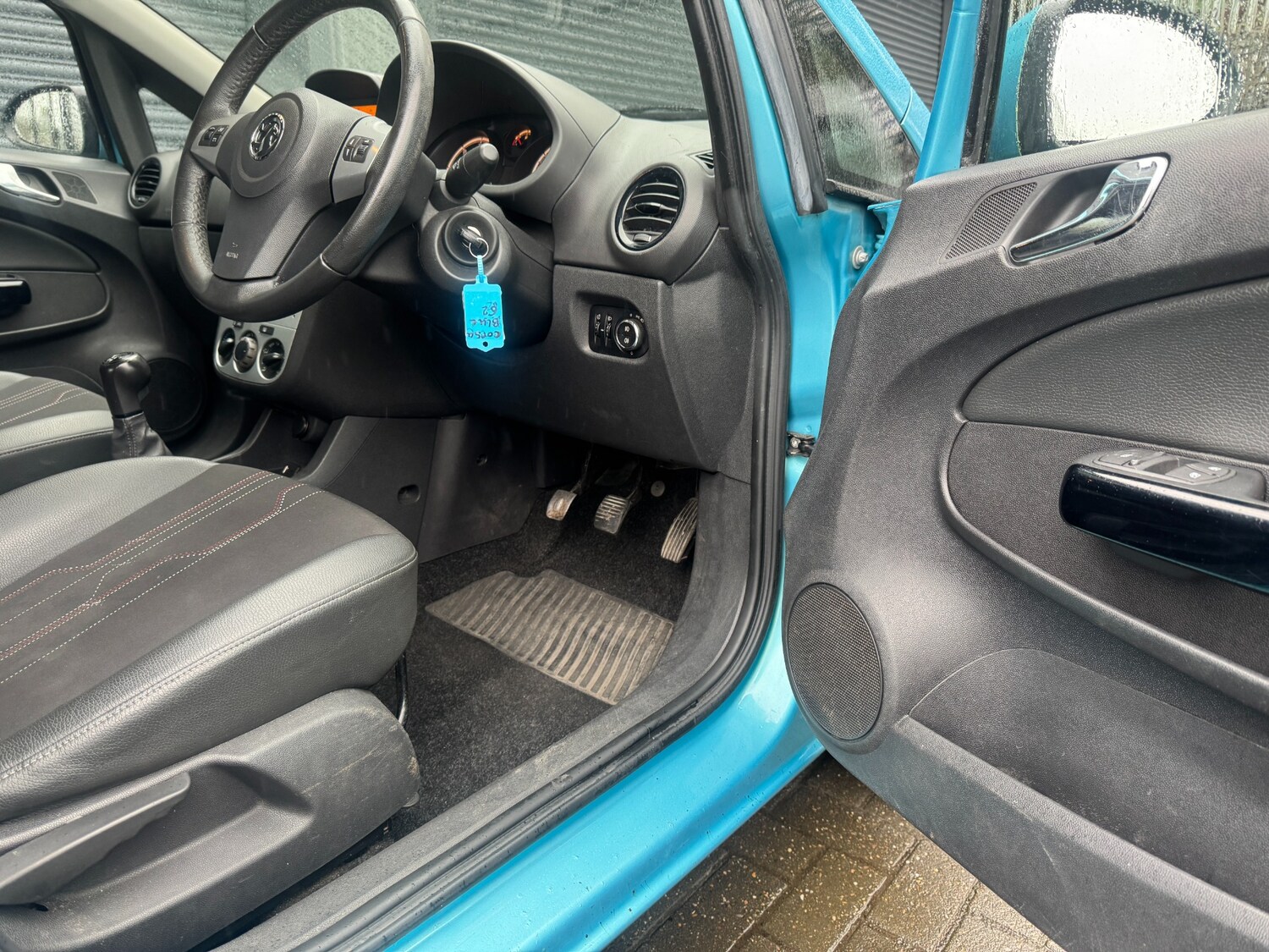 Used Vauxhall Corsa 2012 for sale - 77418552: Photo 8