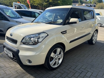 Used Kia Soul 2010 for sale - 78356843: Photo