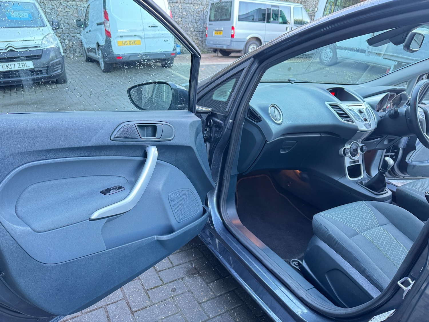 Used Ford Fiesta 2009 for sale - 76837238: Photo 17