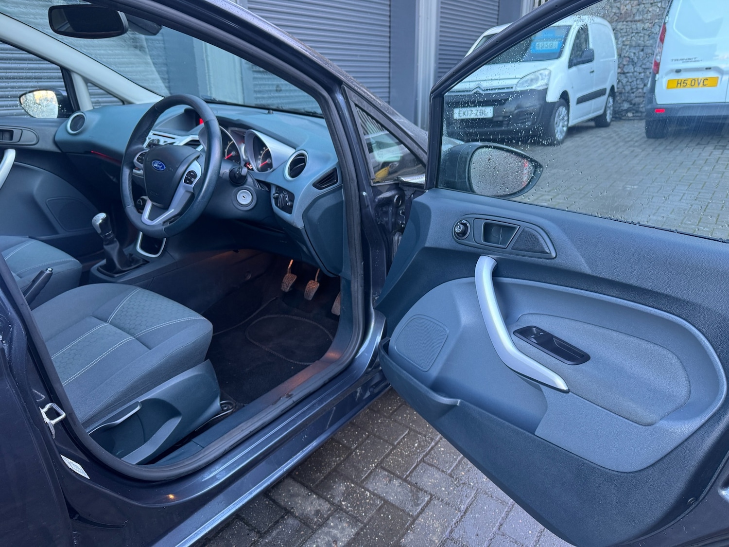 Used Ford Fiesta 2009 for sale - 76837238: Photo 9