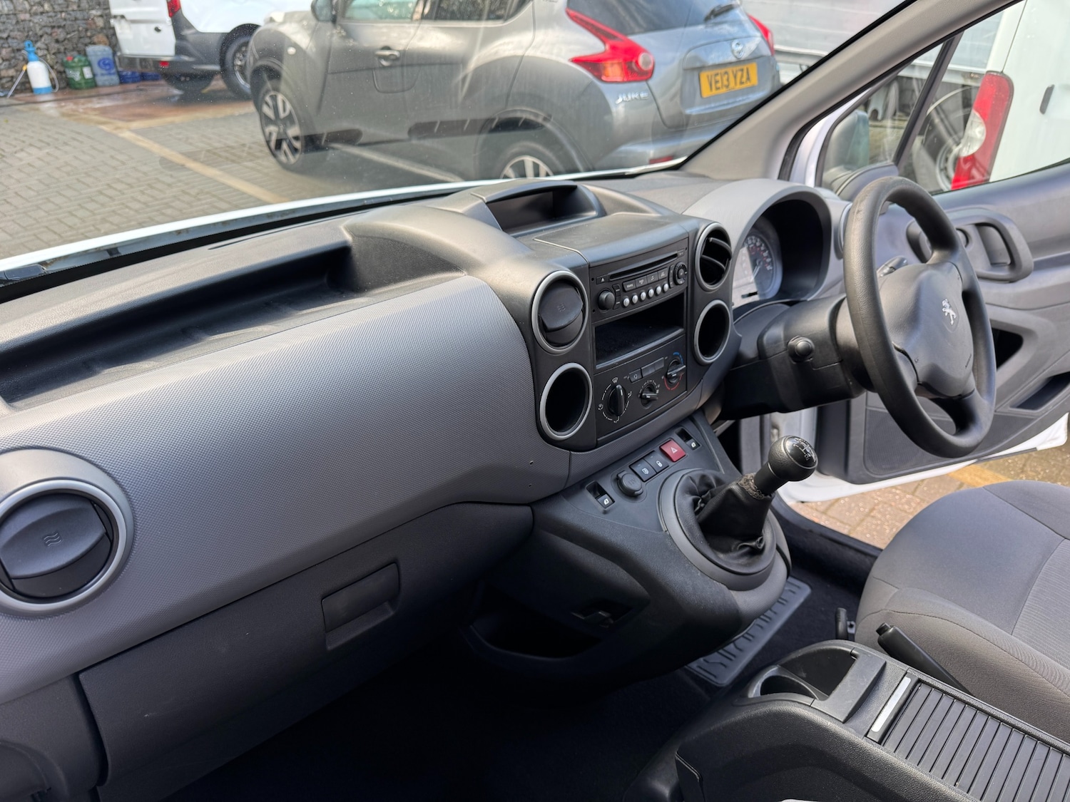 Used Peugeot Partner 2016 for sale - 77288820: Photo 23