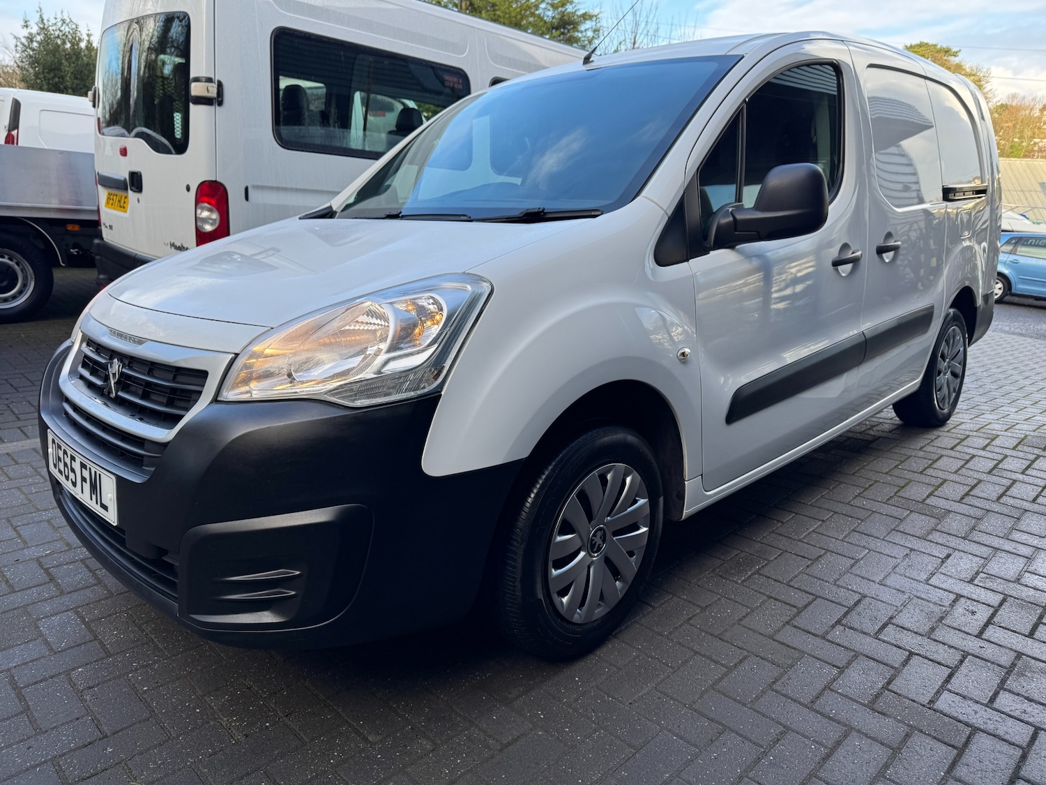 Used Peugeot Partner 2016 for sale - 77288820: Photo 3