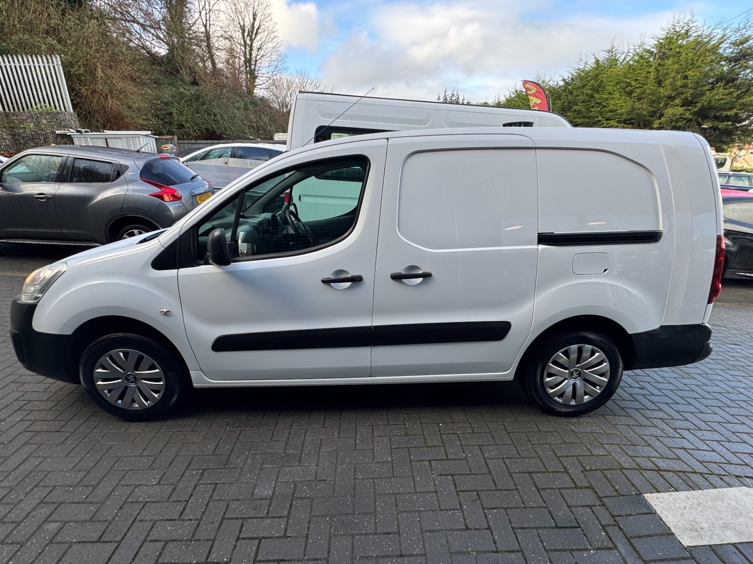 Used Peugeot Partner 2016 for sale - 77288820: Photo 4