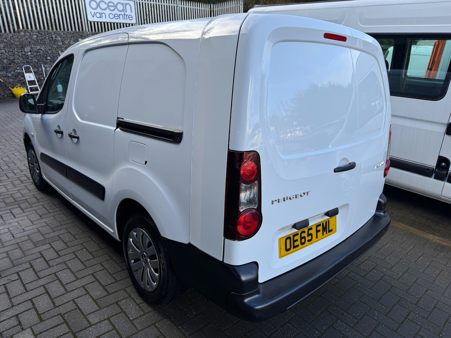 Used Peugeot Partner 2016 for sale - 77288820: Photo 5