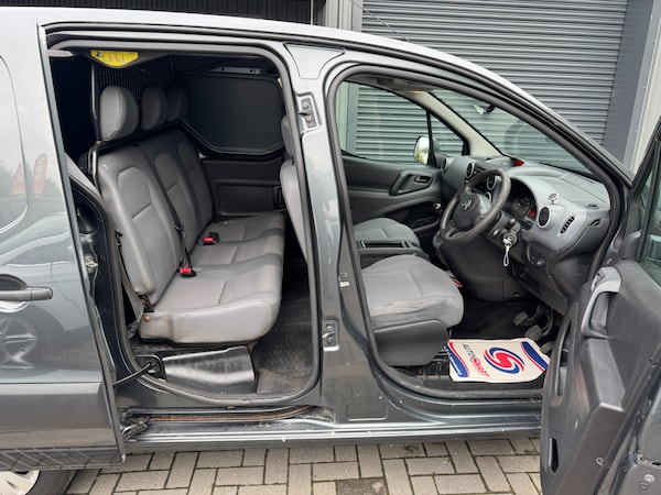 Used Citroen Berlingo 2013 for sale - 76243295: Photo 11