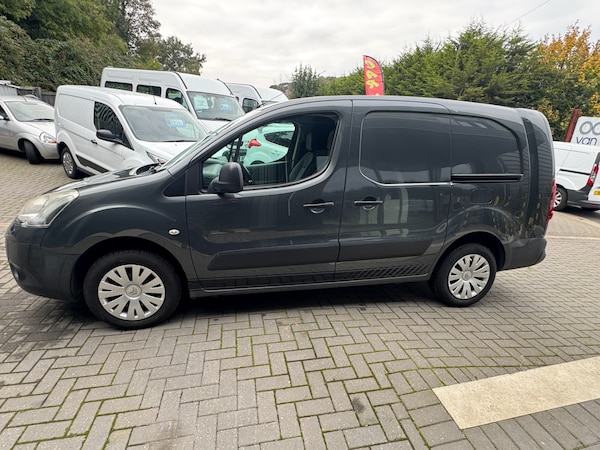 Used Citroen Berlingo 2013 for sale - 76243295: Photo 4