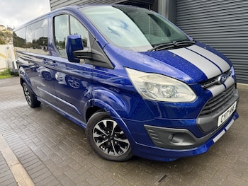 Used Ford Tourneo Custom 2017 for sale - 78252676: Photo