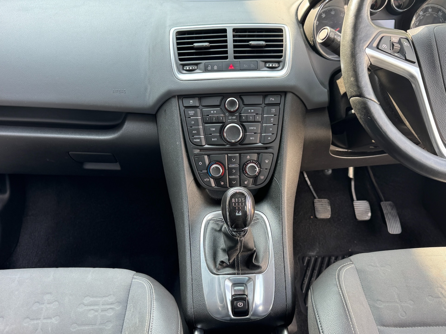 Vehicle 21