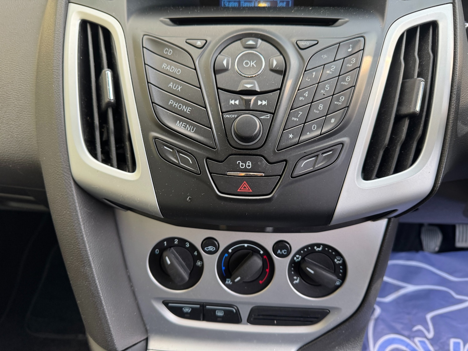 Used Ford Focus 2011 for sale - 78015214: Photo 23