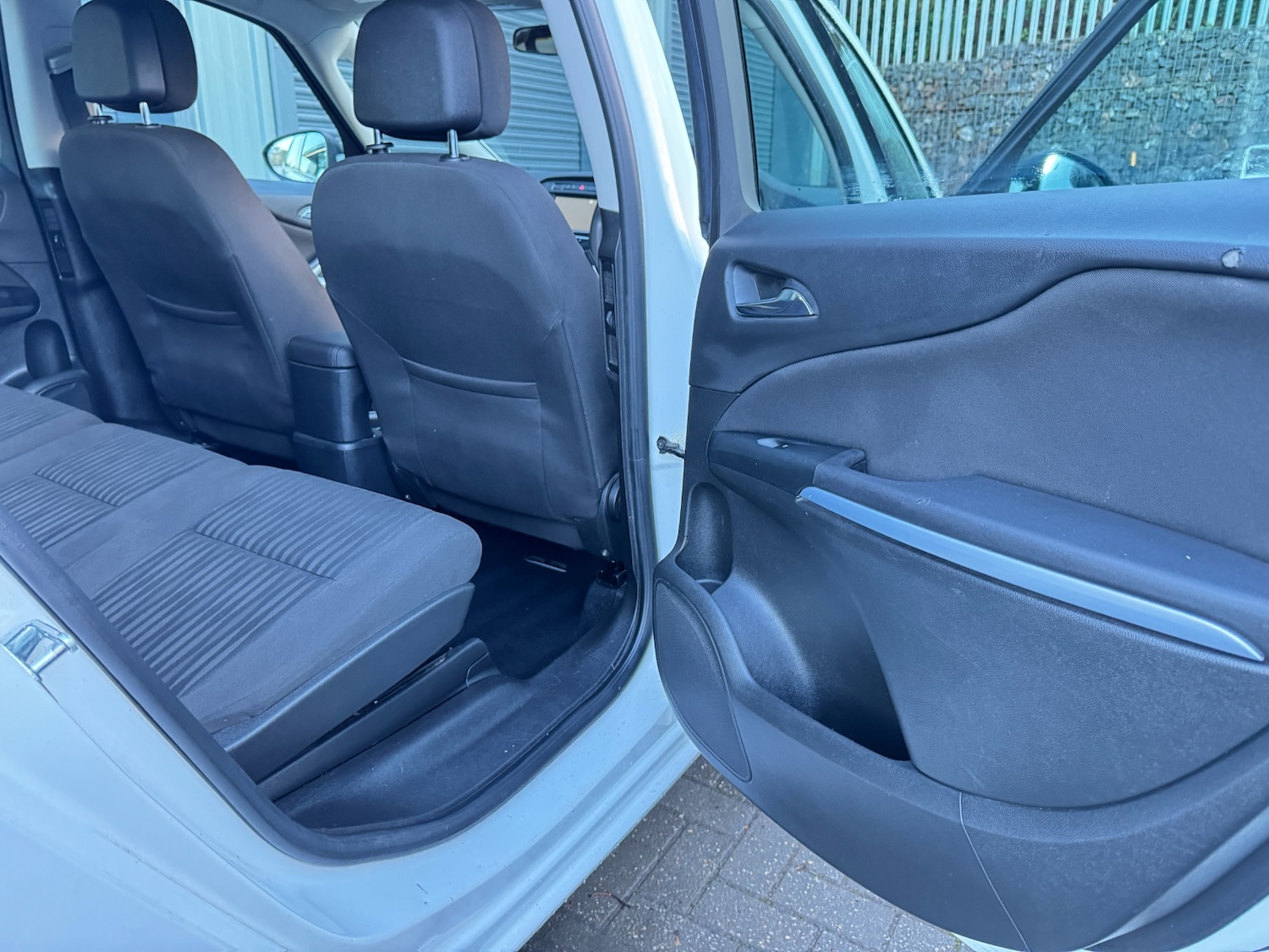 Used Vauxhall Zafira 2017 for sale - 77350741: Photo 11