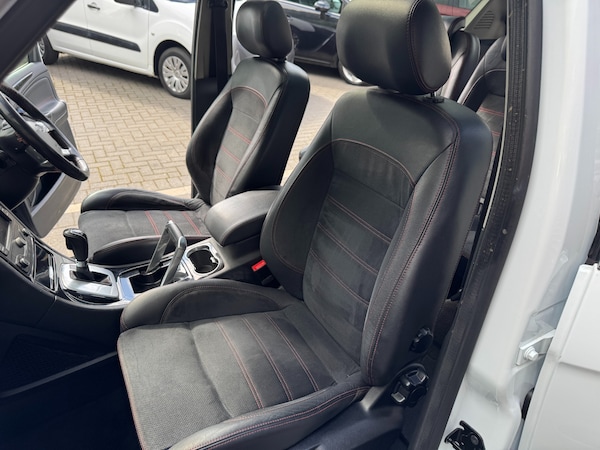 Used Ford S-Max 2012 for sale - 76130464: Photo 20
