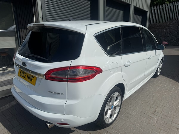 Used Ford S-Max 2012 for sale - 76130464: Photo 7