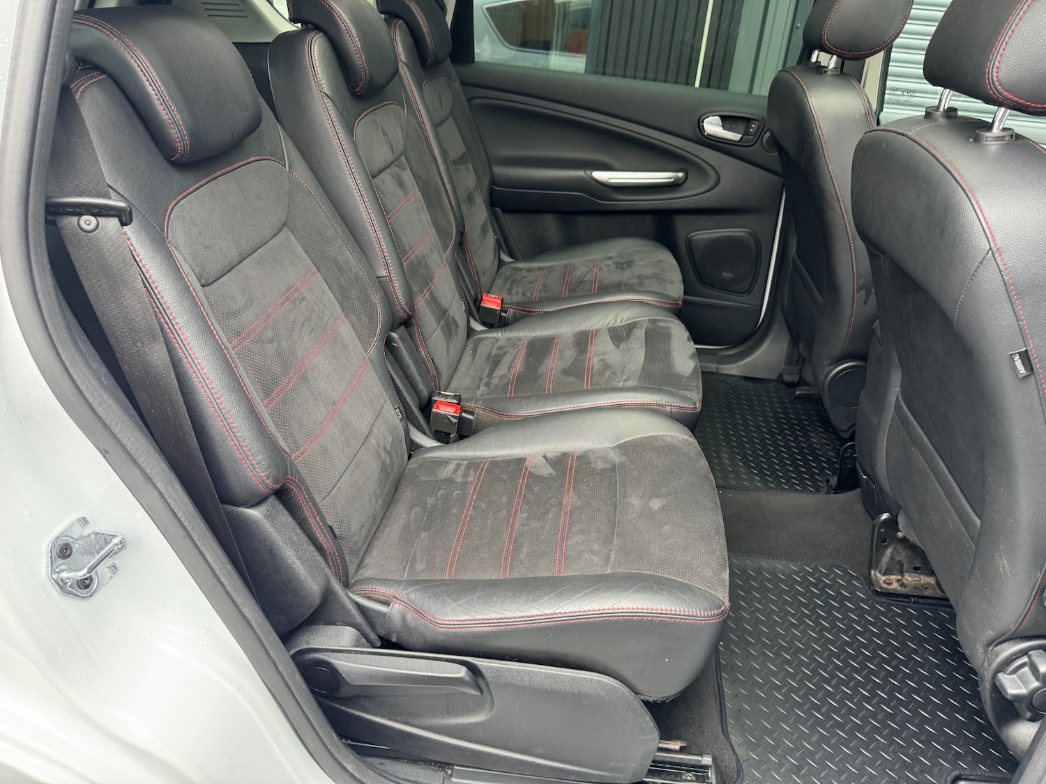 Used Ford S-Max 2013 for sale - 77846520: Photo 11