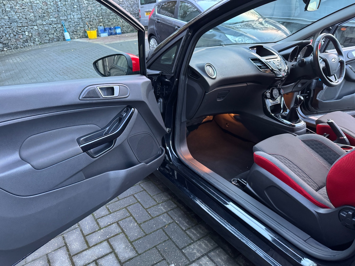 Used Ford Fiesta 2016 for sale - 77179832: Photo 14