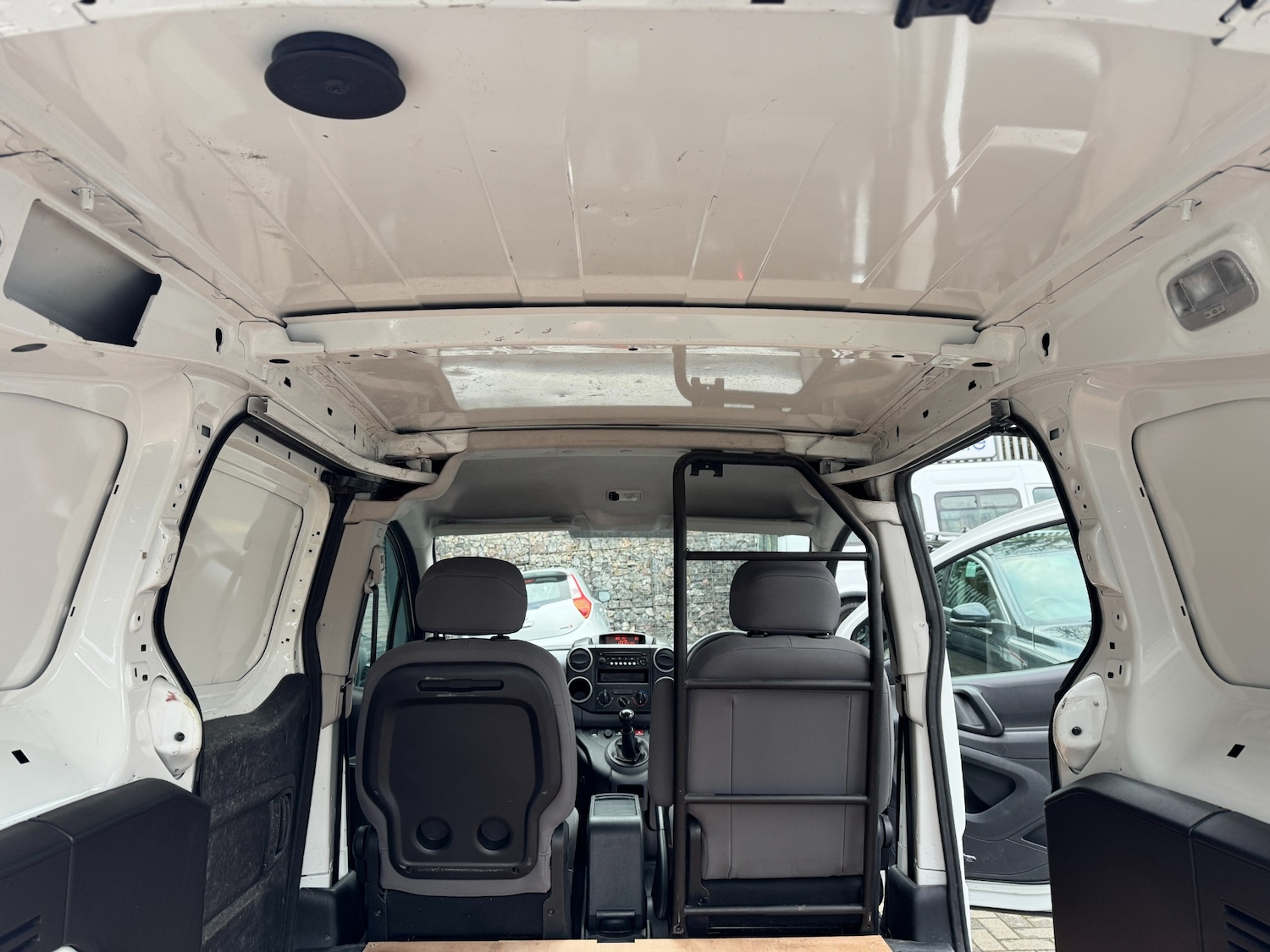 Used Peugeot Partner 2016 for sale - 77548678: Photo 13