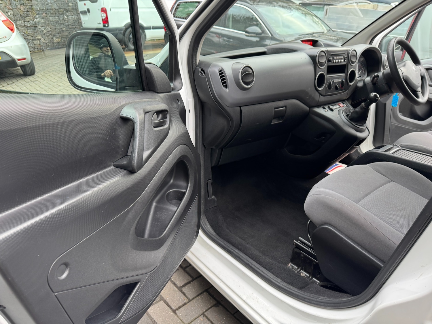 Used Peugeot Partner 2016 for sale - 77548678: Photo 15