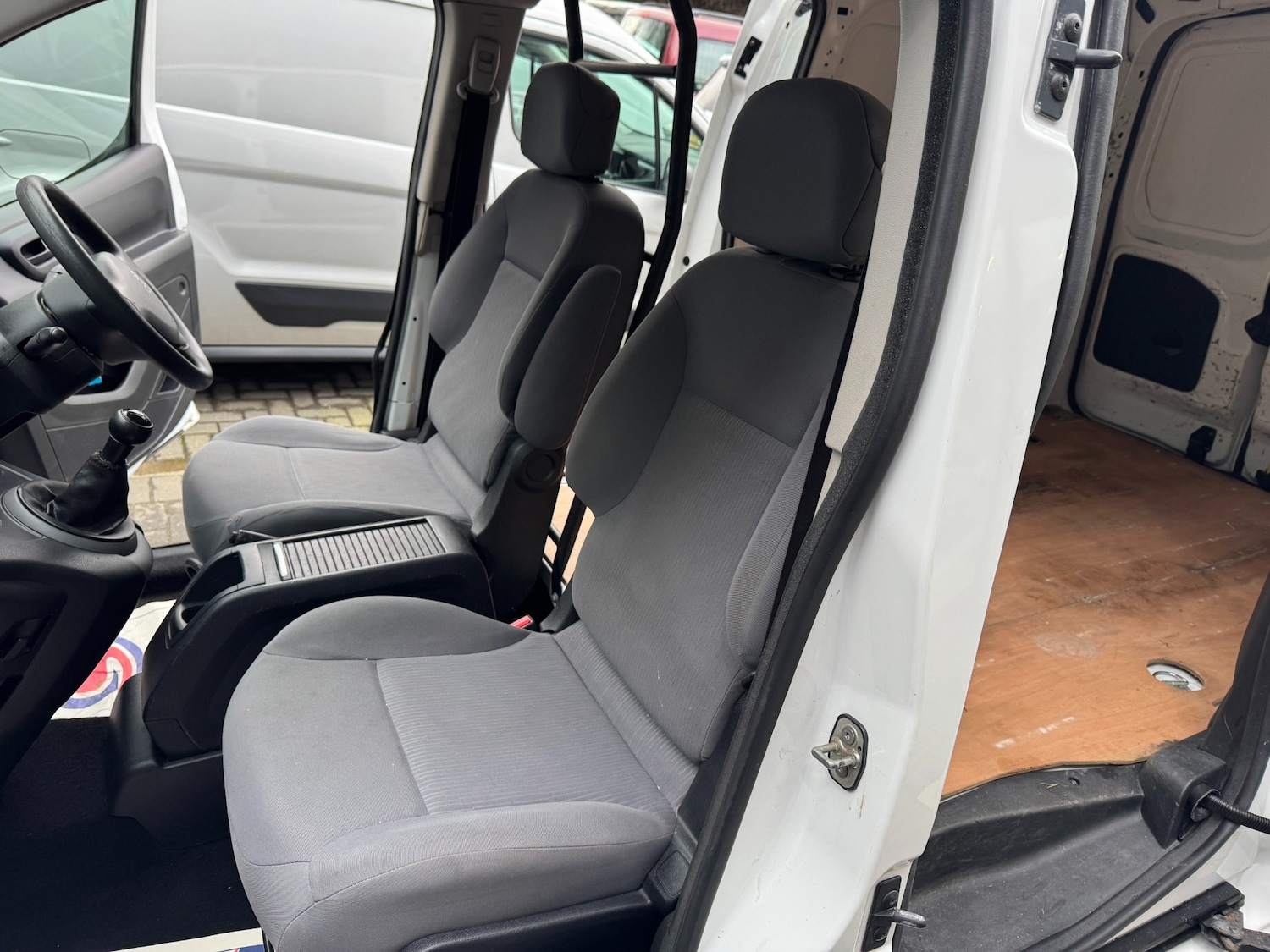 Used Peugeot Partner 2016 for sale - 77548678: Photo 16