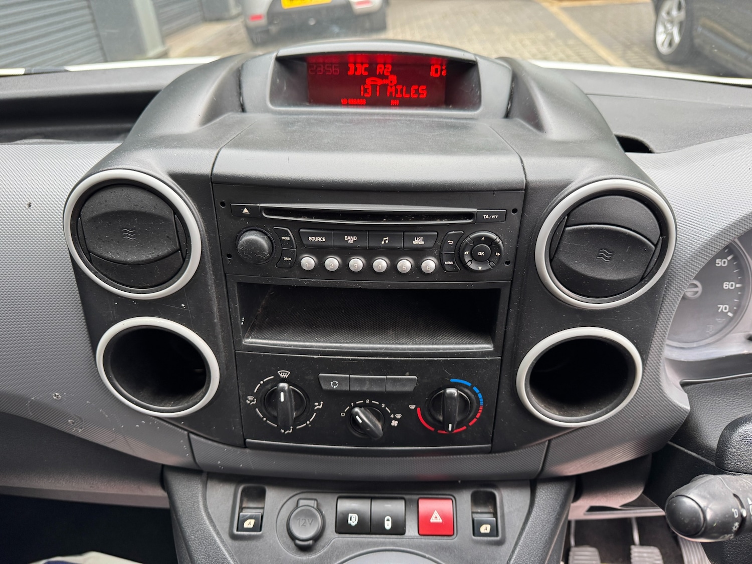 Used Peugeot Partner 2016 for sale - 77548678: Photo 19