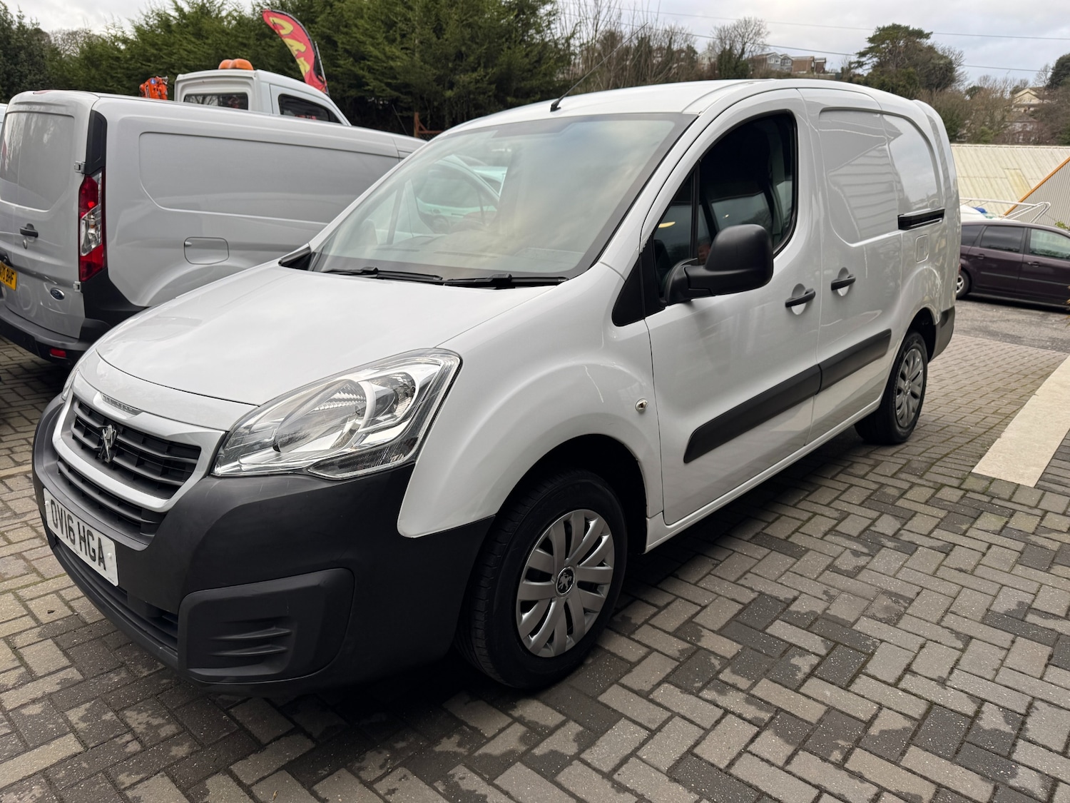 Used Peugeot Partner 2016 for sale - 77548678: Photo 3